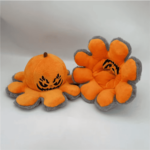 Hollween peluche pieuvre reversible - orange flipped